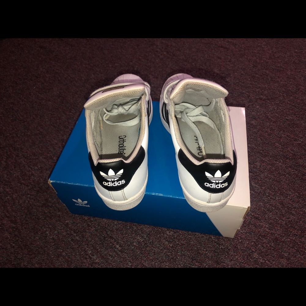 ADIDAS Superstar Shell Tops - Used! - Picture 3 of 6